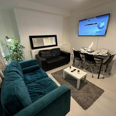 3 Bedroom King Cross Station City Centre Лондон Екстериор снимка